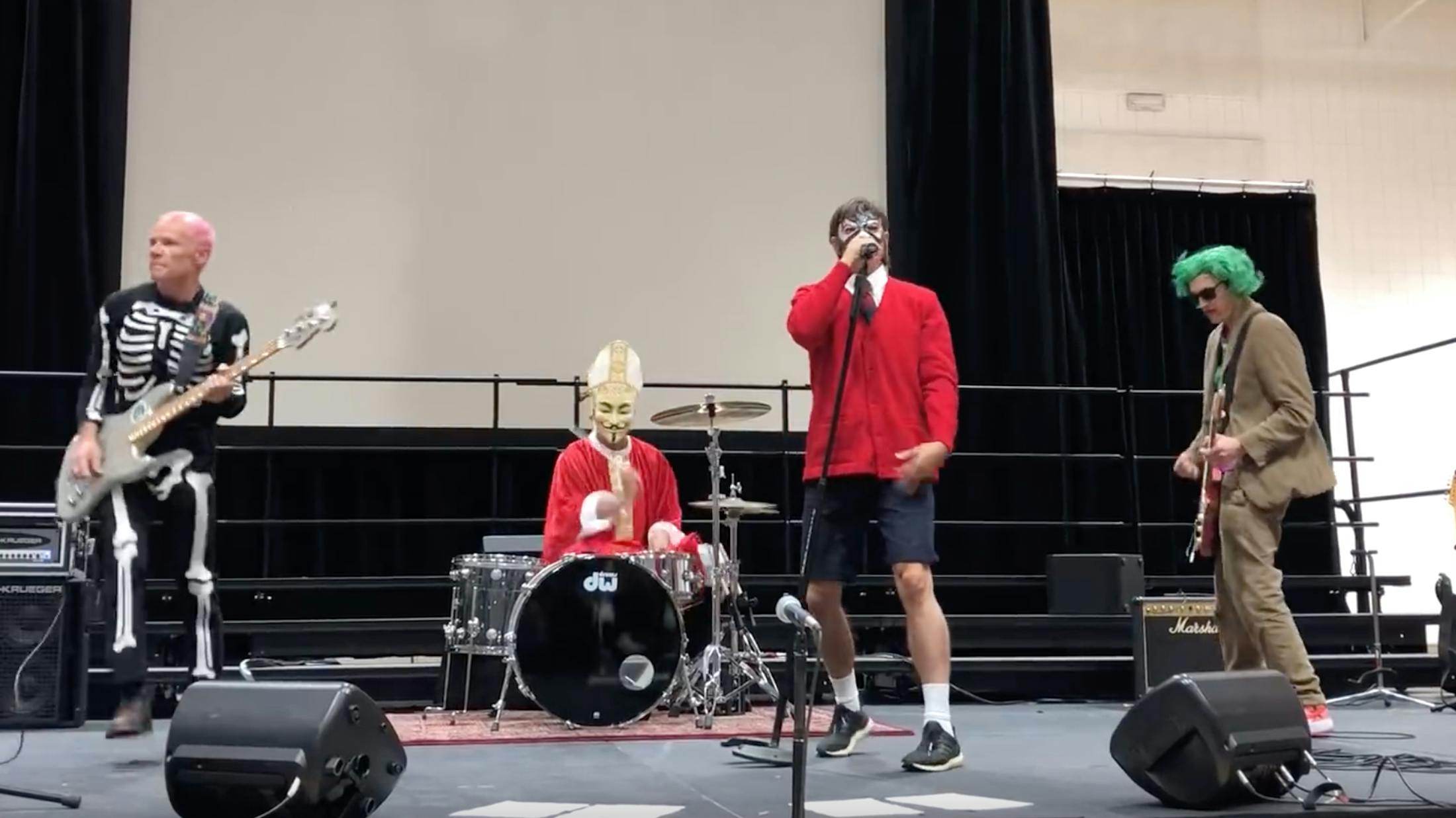 Red Hot Chili Peppers Play Surprise Show At Children's School