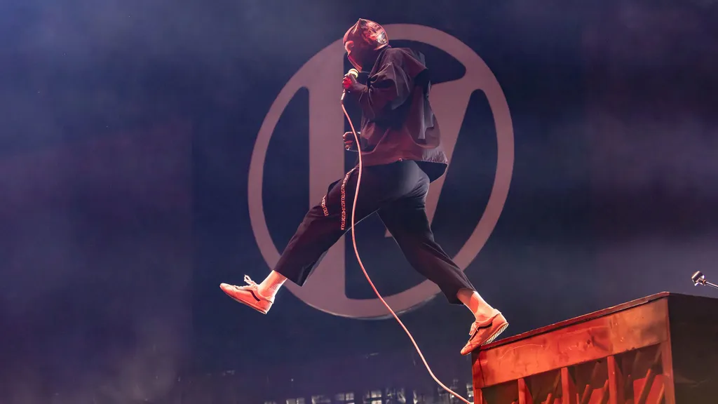 Twenty one pilots Manchester live 2025 credit Chris Bethell header