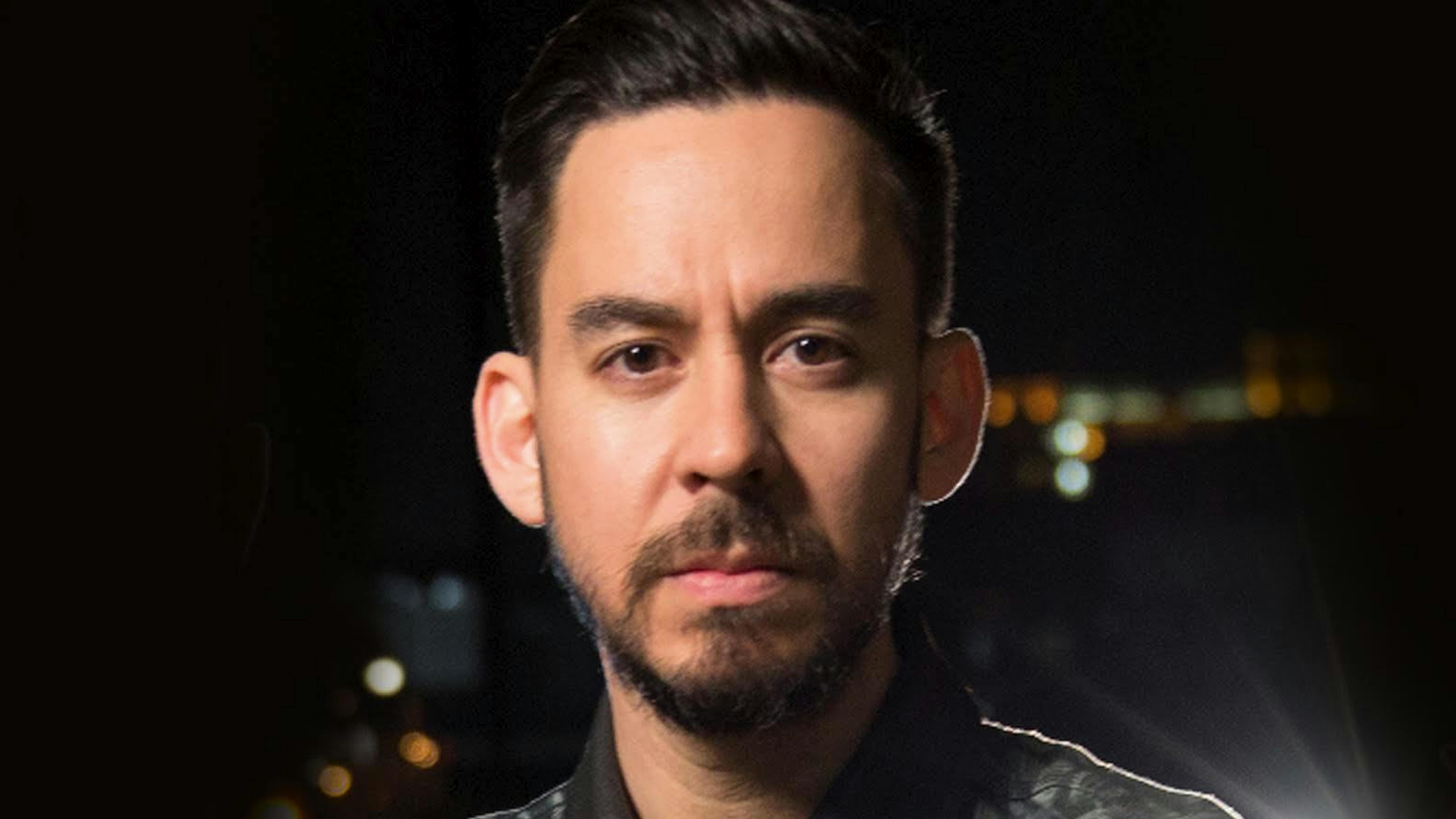 Майк Шинода. Mike Shinoda 2001. Майк Шинода фото.